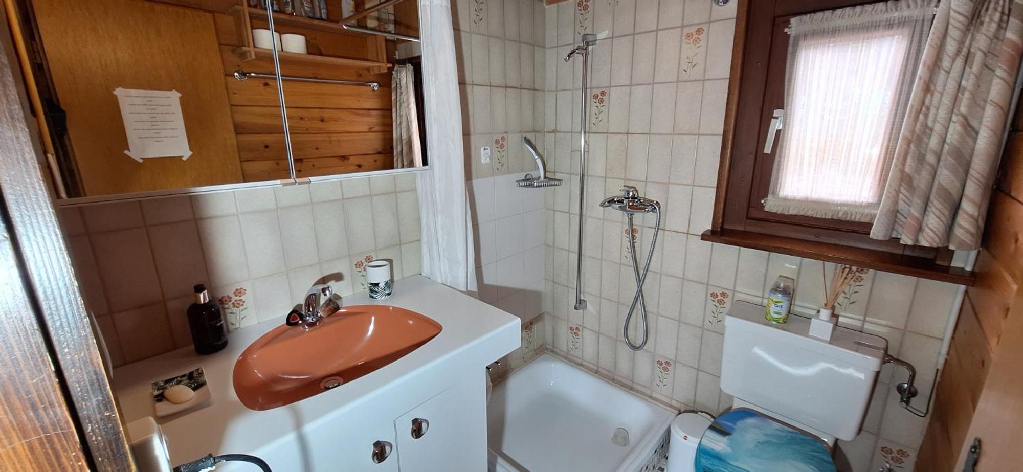 Chalet With Stunning Lake And Mountain Views Avec Une Vue A Couper Le Souffle, Une Spacieuse Terrasse Et Jardin Chatillon  Екстериор снимка